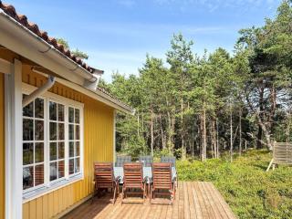 6 person holiday home in STRÖMSTAD - 9