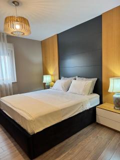 Modern Cozy Apartment - 1