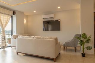 EOS Suites - 2