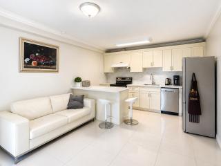 Private Entrance 1BR Suite near McNair Richmond - 4