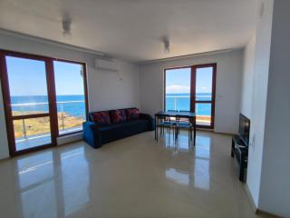 Sunrise Apartments - 7