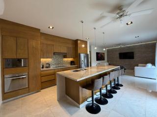 Palacio Unit 3B - 0