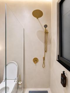 Alto Stays Suite 101 - Romantic Jacuzzi - 9