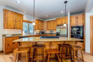 New Listing Sunriver Retreat 5 bedrooms 5 bathrooms - 4