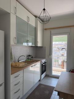 K&K Hospitality Toumba Apartment - 5