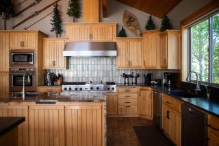 7 Bedroom 7 bath sleeps 18 Golf Course Home Luxury Amenities - 4