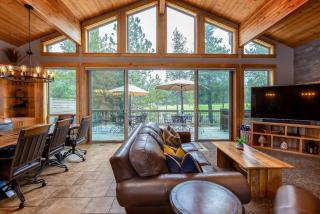 7 Bedroom 7 bath sleeps 18 Golf Course Home Luxury Amenities - 1