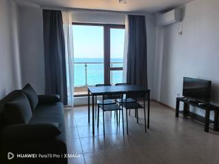 Sunrise Apartments - 9