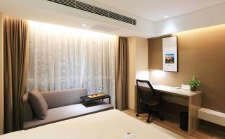 Atour Hotel Xi'an Xixian Vientiane City - 1
