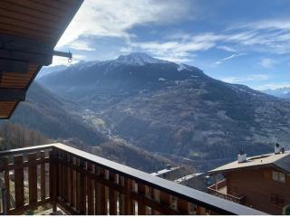 Magnifique appartement 4 pièces et demi, mansardé, avec vue, à Veysonnaz - 2
