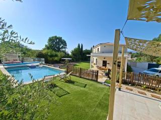 Parenthèse détente, au cœur de la Provence - 0