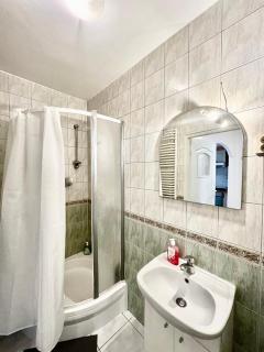 Apartament Victoria , Targi Kielce, Baseny Tropikalne Bińkowski - 5