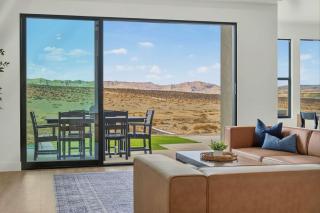 The Clubhouse- Pool Pickleball Views Luxe Villa - Page - 1