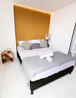 Modern Loft Near The Tesoro Mall - 3