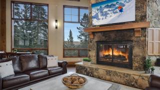 Majestic Mountain Lodge - 8