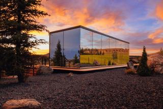 NEW Mirror Cabin Luxury Retreat with Hot Tub and Sauna - 6