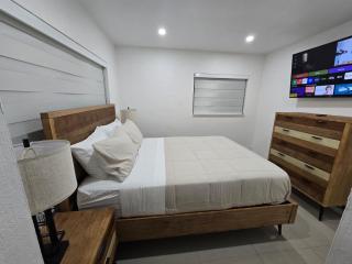 2 Gbps WiFi, Near Miami Medical District, Museums & Dining - 8