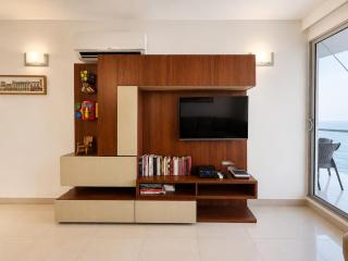 Beachfront Jacuzzi Pool Sauna Gym - 2