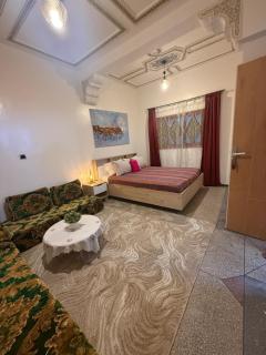 Bloom House - 9
