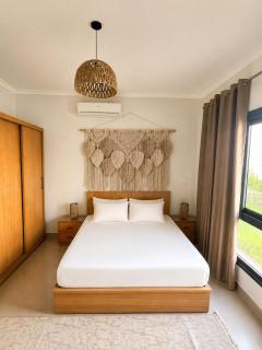 Luxury Modern Chalet with Pool Access in Gaia - 0