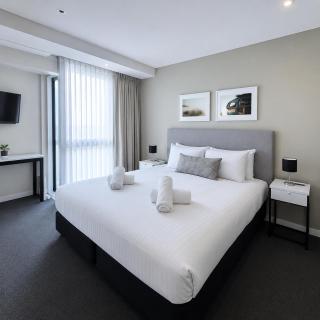 Hilton Surfers Paradise 3 bedroom 2 bathroom - 9
