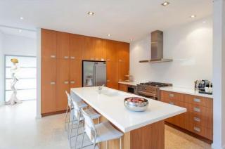 Breezy Bay Retreat - Family Haven near Town and Beach - 7