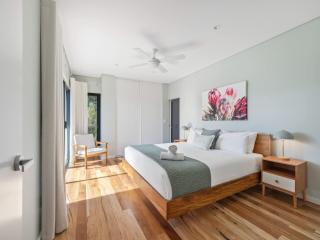 Beach Haven - A Year-Round Retreat by the Sea - 7