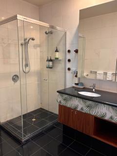 Luxury Penthouse - Private Roof Terrace and Jacuzzi - 1