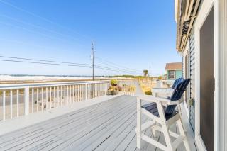 Lovely home with sound view balcony full kitchen central AC & washer - dryer - 9
