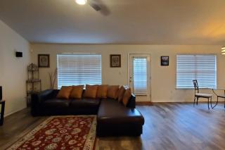 Private home near the beach with washer and dryer and free Wifi - 0
