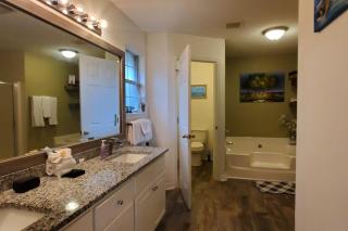 Private home near the beach with washer and dryer and free Wifi - 1