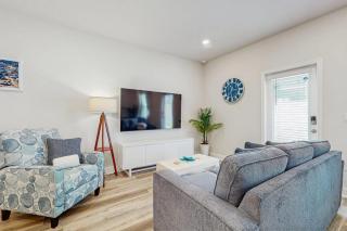 Beautiful townhouse with plenty of space full kitchen & close to beach - 7