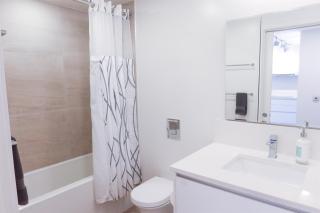Olympic Village-Sleeps 5-AC Mtn & CityViews - 5