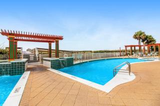Spacious Gulf Front Condo with Private WD and Shared Pool - 9
