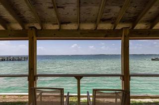 Cozy coastal condo with water view pool central AC & easy beach access - 6