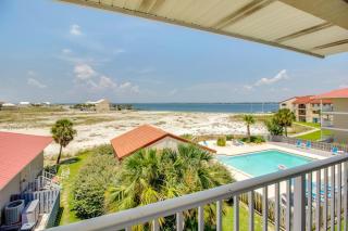 Lovely Condo with Sunset Views & Shared Pool Access Snowbirds Welcome - 0