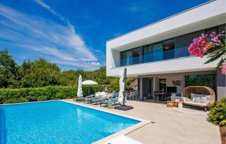 Beach Front Home In Malinska - 1