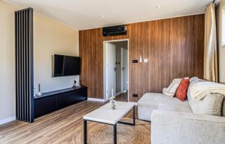 Beautiful Home In Voorthuizen With Wifi - 8
