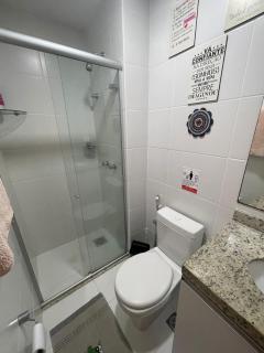 Higienizado sofá, cama e splits sempre para que pessoas alérgicas se sintam bem - 8