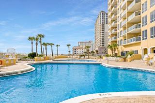 11th floor oceanfront condo with pool hot tub ocean view WD and central AC - 9