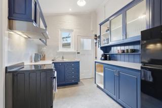 Lochner Corner - Restful Hideaway near Dining and CBD - 7