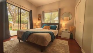 Montview cottage Walk to Burnet Rd, Central ATX - 8