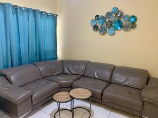 3-Suite GROUP STAY at BLUE PAVILION - Steps to BEACH - 3 Kitchens - 3