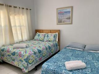 3-Suite GROUP STAY at BLUE PAVILION - Steps to BEACH - 3 Kitchens - 1
