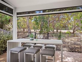 Trailside Vista - Modern Comfort near Geographe Bay - 1