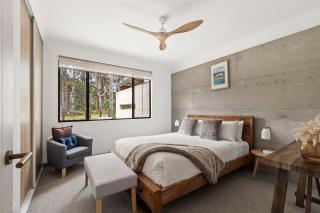 Yallingup House - Modern Rustic Retreat with Spa - 8