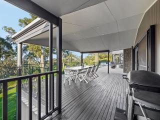 The Roo House - Sprawling Bushland Retreat near Town - 7