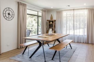 Wildgreen Villa - Lakeside Hideaway in Winery Estate - 1