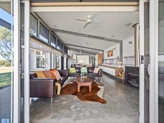 Redgate Beach House with Private Tennis Court - 4