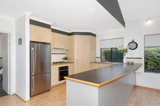 The Enclave - A Family Alfresco Retreat - Dunsborough - 3